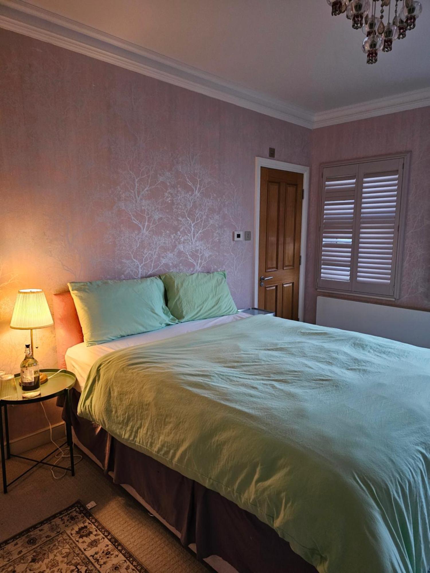 Bed and Breakfast Brentford House Экстерьер фото